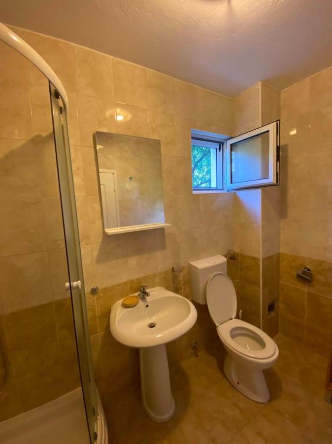 Petkovic Accommodation Tivat Eksteriør billede